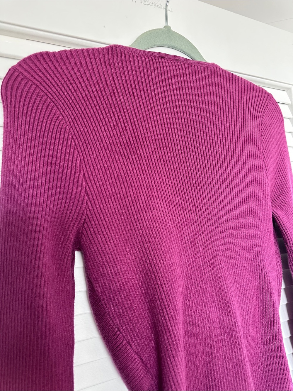 Abercrombie & Fitch Ribbed Magenta/Berry Long Sleeve Bodysuit Size L - Picture 7 of 16